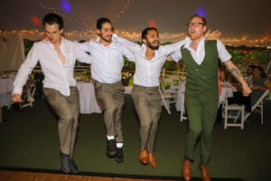 Groomsmen dance - Sweep them off their feet blog